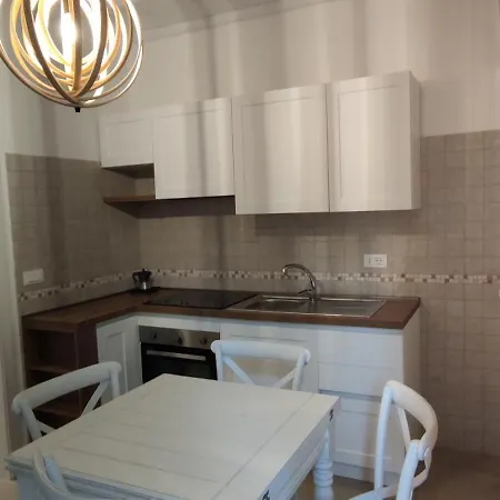 Antica Dimora Vada' 3*