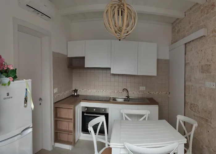 Antica Dimora Vada' 3*